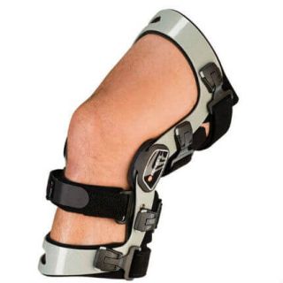 Breg axiom elite knee brace