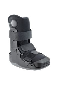 Breg Vectra Pro Short Air walking boot