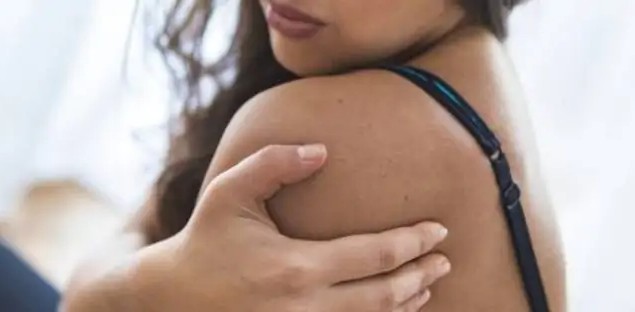 Shoulder Subluxation vs Dislocation